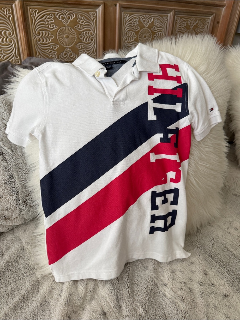 Tommy Hilfiger White Polo with Navy & Red Diagonal Stripes and Logo Boys size 10